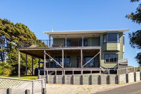 Photo of property in 48 Balfour Crescent, Castlepoint, Tinui, 5889
