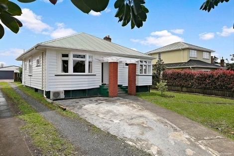 Photo of property in 12 Rata Street, New Lynn, Auckland, 0600