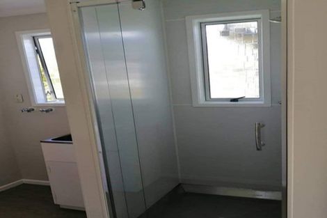 Photo of property in 5a Rennell Street, Frankleigh Park, New Plymouth, 4310