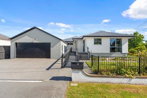 Photo of property in 194 Riverlaw Terrace, Saint Martins, Christchurch, 8022