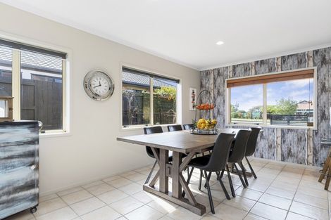 Photo of property in 12 Kestrel Avenue, Welcome Bay, Tauranga, 3112