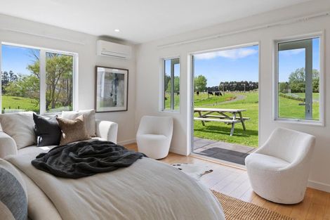 Photo of property in 1777 State Highway 16, Helensville, 0875