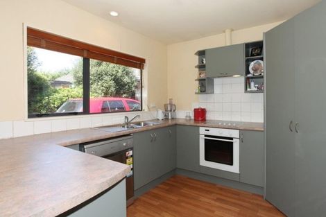 Photo of property in 5 Magnolia Lane, St Albans, Christchurch, 8052