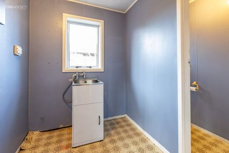 Photo of property in 65 Daniels Road, Redwood, Christchurch, 8051