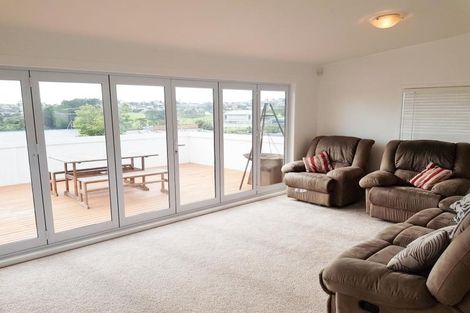 Photo of property in 47b Matai Road, Stanmore Bay, Whangaparaoa, 0932