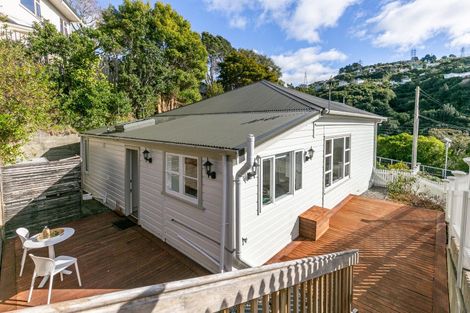 Photo of property in 19 Wilton Road, Wadestown, Wellington, 6012
