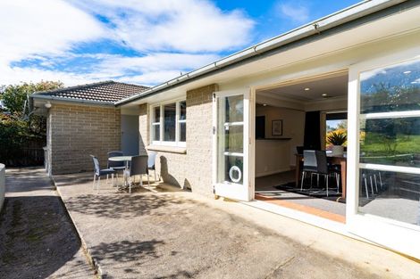 Photo of property in 11 Pioneer Crescent, Helensburgh, Dunedin, 9010