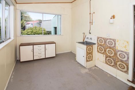 Photo of property in 104 Bannister Street, Masterton, 5810