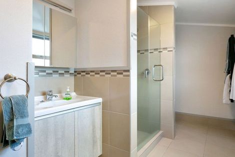 Photo of property in 17 Sheridan Crescent, Leamington, Cambridge, 3432