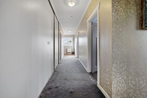 Photo of property in 16b Maire Street, Inglewood, 4330