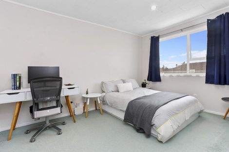 Photo of property in 25 Waari Avenue, Sunnyvale, Auckland, 0612
