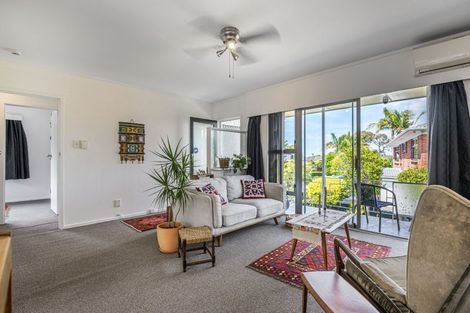 Photo of property in 23 Taitua Drive, Te Atatu South, Auckland, 0610