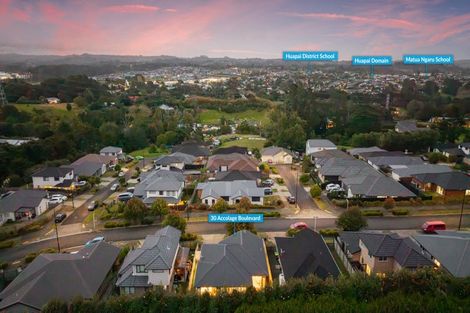 Photo of property in 30 Accolage Boulevard, Kumeu, 0810