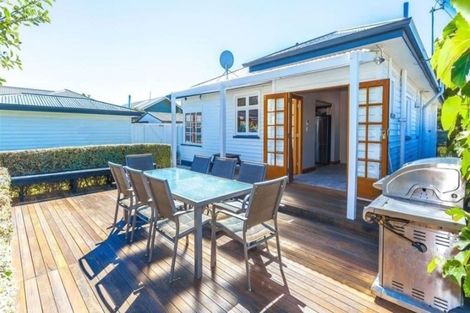 Photo of property in 39 Hinemoa Street, Spreydon, Christchurch, 8024