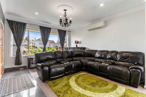 Photo of property in 19 Dryden Avenue, Papatoetoe, Auckland, 2025