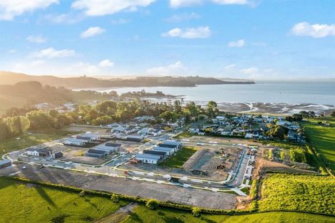 Photo of property in 62 Mataikokako Loop, Kawakawa Bay, 2585