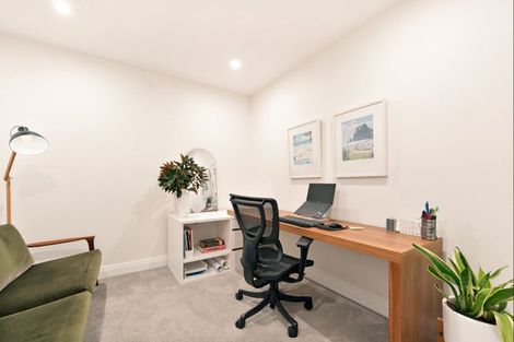 Photo of property in 11 Shearwater Lane, Point Wells, 0986