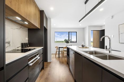 Photo of property in 33 Hampshire Lane, Karaka, 2580