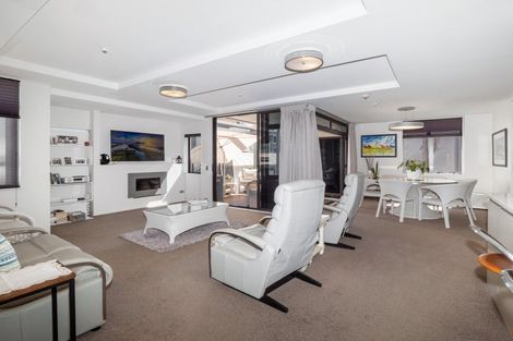 Photo of property in 13/48 Marine Parade, Mount Maunganui, 3116