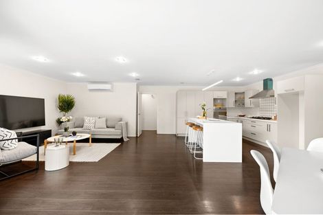 Photo of property in 99 Saint James Drive, Huntington, Hamilton, 3210