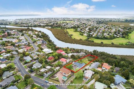 Photo of property in 87a Colwill Road, Massey, Auckland, 0614