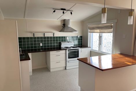 Photo of property in 30 Waimea Road, Nelson South, Nelson, 7010