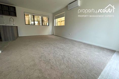 Photo of property in 3/116 Colwill Road, Massey, Auckland, 0614