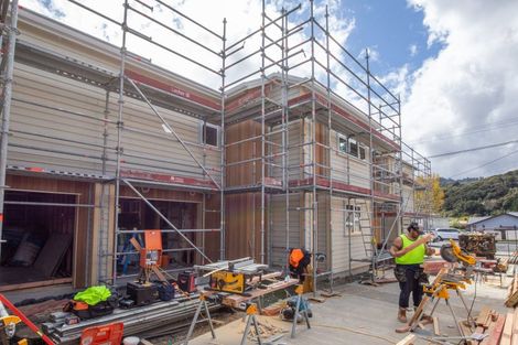 Photo of property in 82 Main Road, Wainuiomata, Lower Hutt, 5014