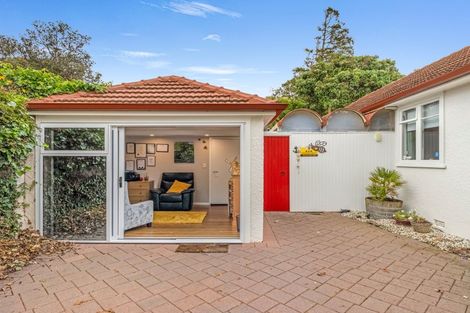 Photo of property in 31 Brassey Road, Saint Johns Hill, Whanganui, 4500