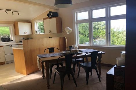 Photo of property in 155 Severn Street, Island Bay, Wellington, 6023