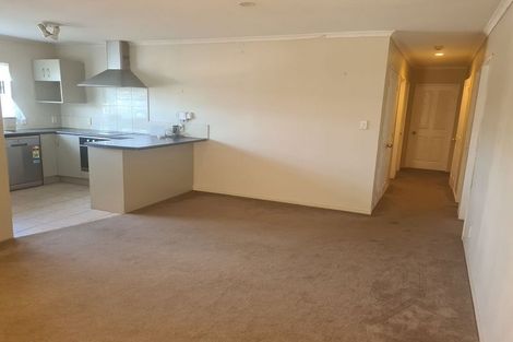 Photo of property in 229 Triangle Road, Massey, Auckland, 0614