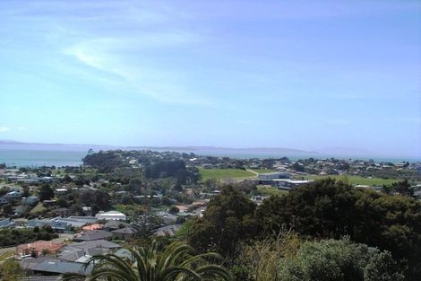 Photo of property in 85 Wade River Road, Stanmore Bay, Whangaparaoa, 0932