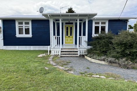 Photo of property in 40 Awaroa Road, Helensville, 0800