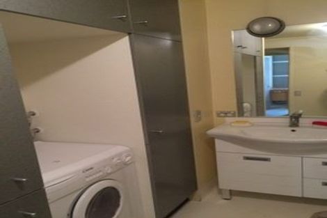 Photo of property in St Pauls Apartments, 24/43u Mulgrave Street, Thorndon, Wellington, 6011