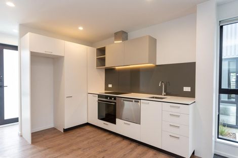 Photo of property in 10/30 Frederick Street, Waltham, Christchurch, 8011