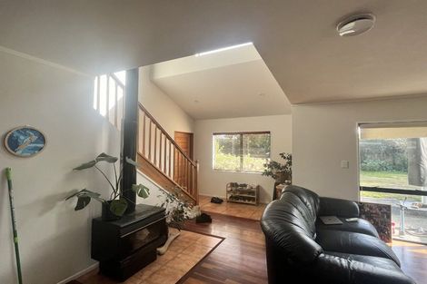 Photo of property in 48 Lakeside Drive, Orewa, 0931