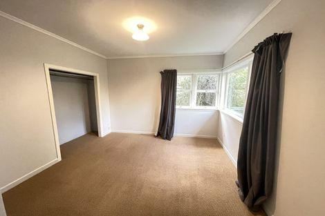 Photo of property in 42 Lyons Avenue, Murrays Bay, Auckland, 0630