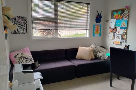 Photo of property in 30 Manor Drive, Stokes Valley, Lower Hutt, 5019
