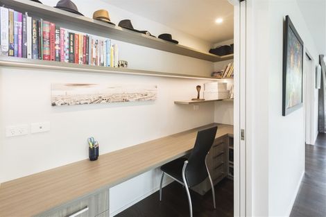 Photo of property in 12 Carnaby Close, St Albans, Christchurch, 8052