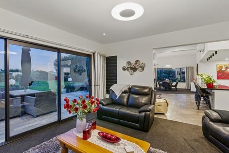 Photo of property in 518 Hickford Road, Foxton, 4891