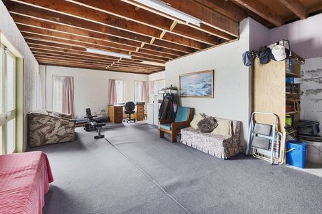 Photo of property in 24 Mountain Road, Morningside, Whangarei, 0110
