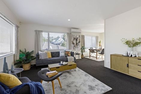 Photo of property in 25 Mably Court, Stanmore Bay, Whangaparaoa, 0932