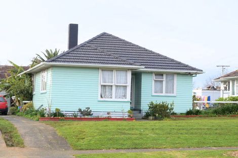 Photo of property in 8 Farmer Street, Mangere East, Auckland, 2024