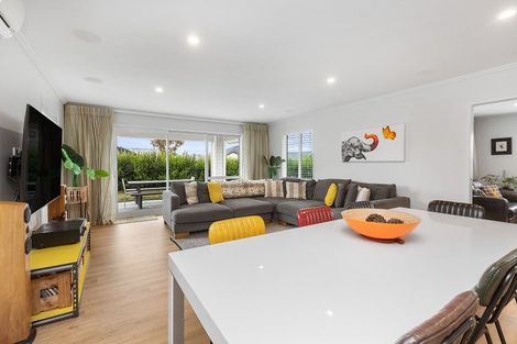 Photo of property in 2 Richards Street, Cambridge, 3434