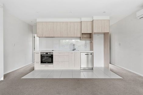 Photo of property in 7c Botanical Drive, Silverdale, 0932