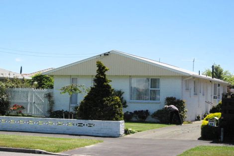 Photo of property in 72 Merrin Street, Avonhead, Christchurch, 8042