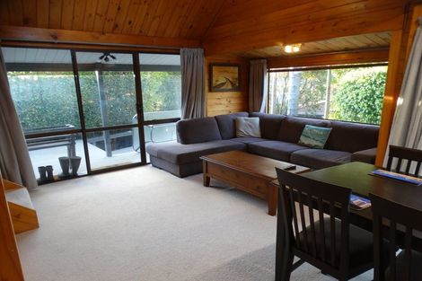 Photo of property in 7 Fernbird Place, Massey, Auckland, 0614