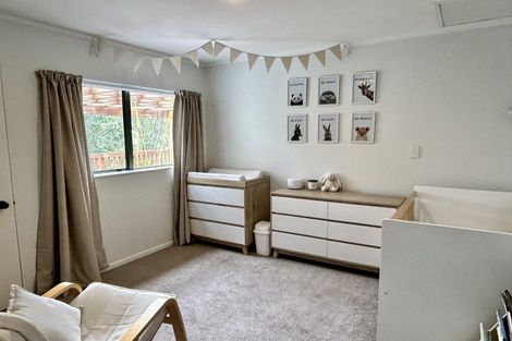 Photo of property in 8 Lingard Grove, Brooklyn, Wellington, 6021