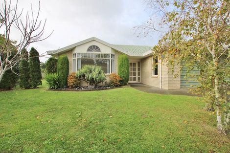 Photo of property in 9 Judd Place, Orewa, 0931