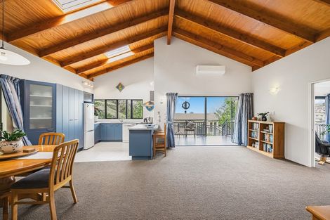 Photo of property in 14 Apollo Place, Snells Beach, 0920